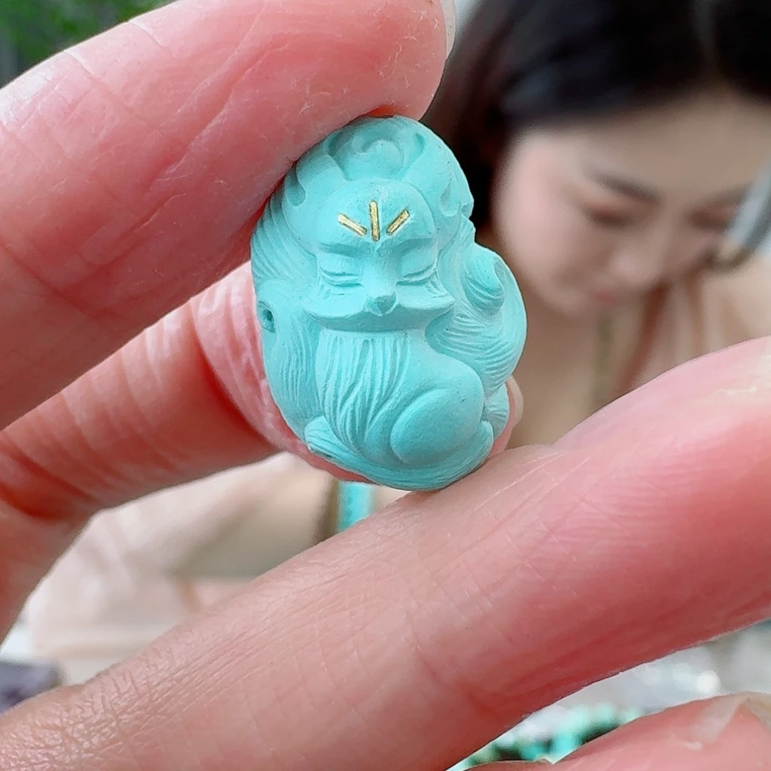 未镶嵌绿松石珠宝奇石