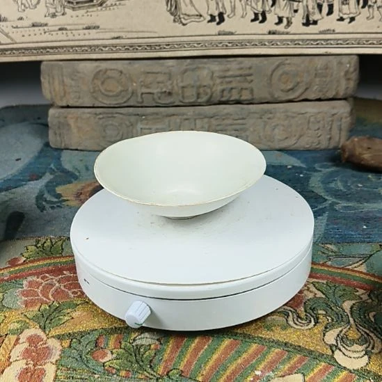 运***康定窑白釉小盏一件