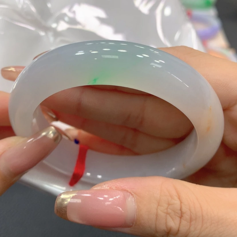 【闪购商品】翡翠手镯未镶嵌翡翠