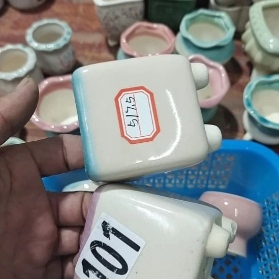 微瑕陶瓷盆12包邮