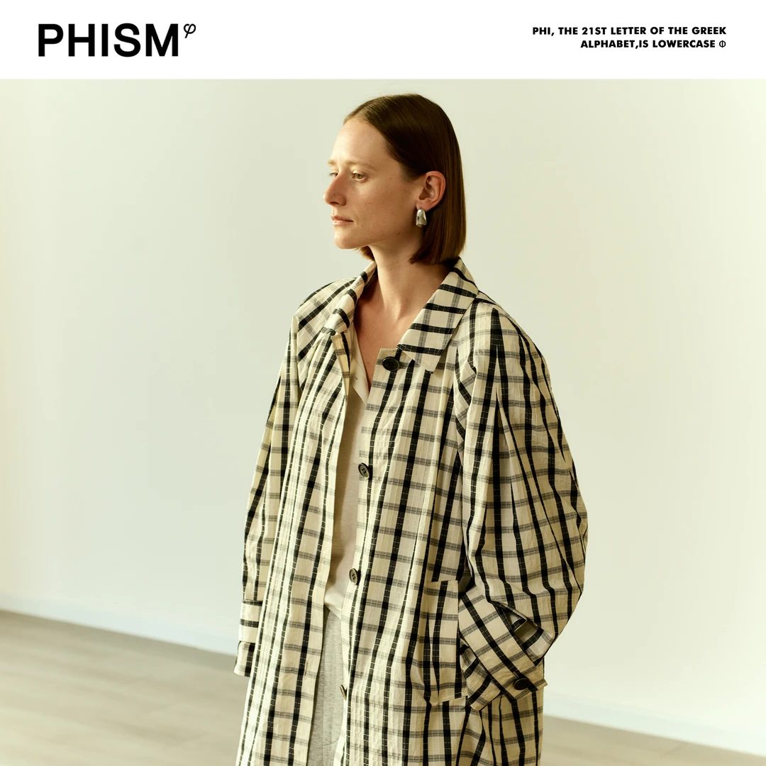 PHISM/PHISM25年春夏新款黑白格子长款风衣女款廓形外套874C04
