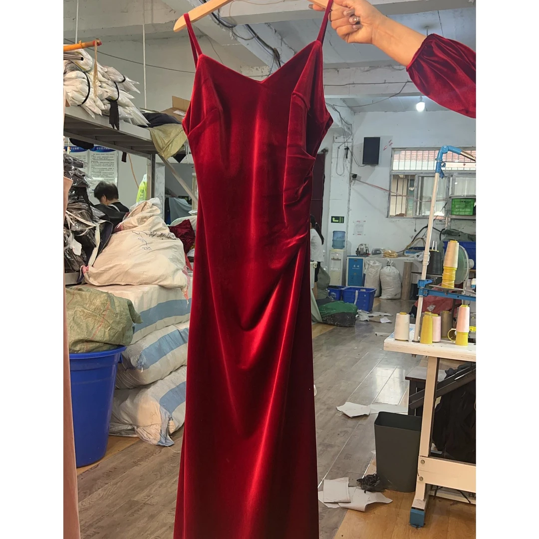 [醋酸丝绒吊带裙]专柜新品丝绒秋冬新款修身气质百搭显瘦裙子1店