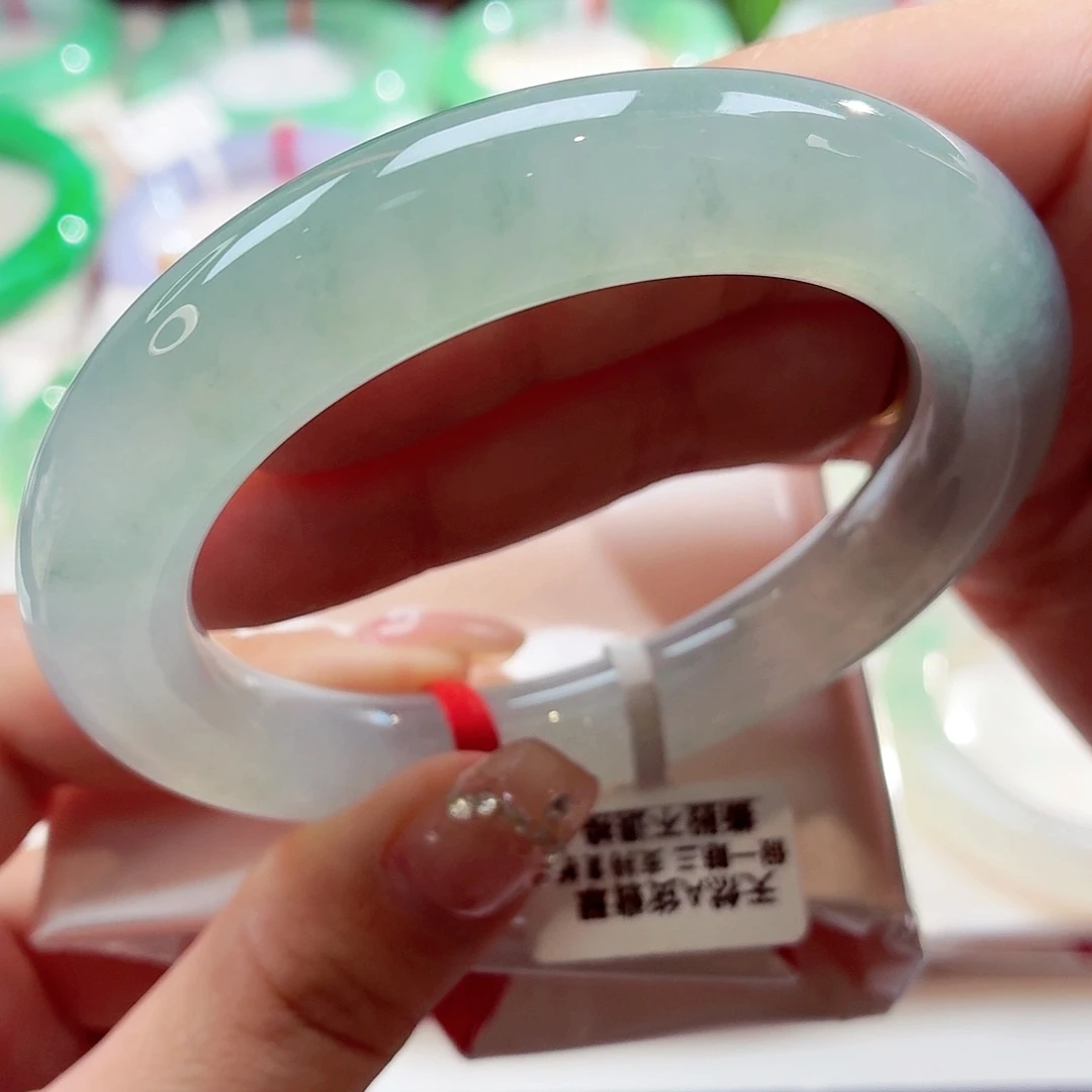 翡翠未镶嵌手镯冰种起光透冰蓝88-18