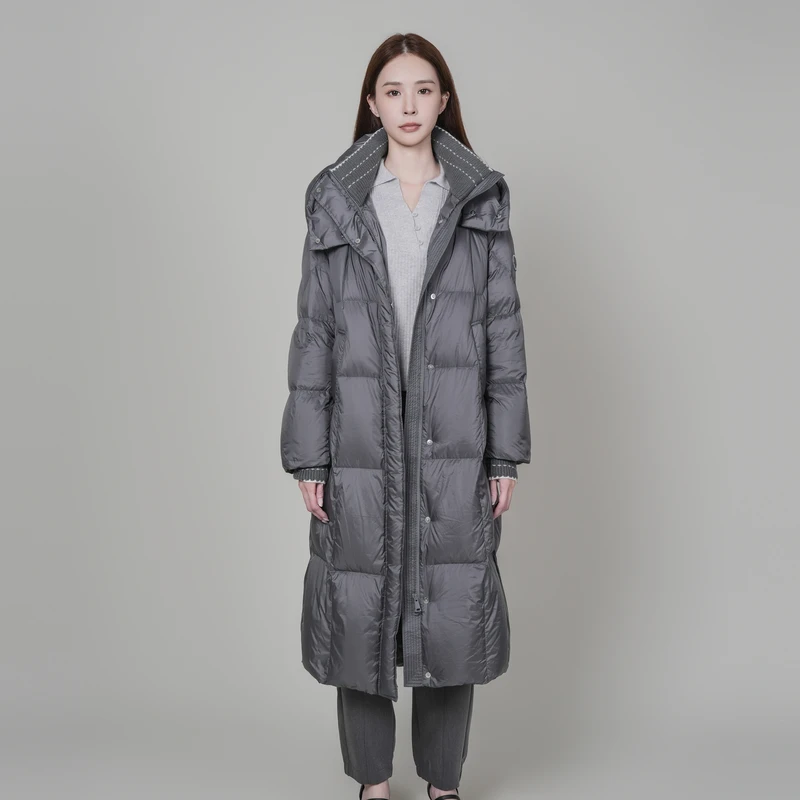 XG雪歌深灰针织拼接长款保暖羽绒服通勤百搭连帽白鸭绒过膝外套