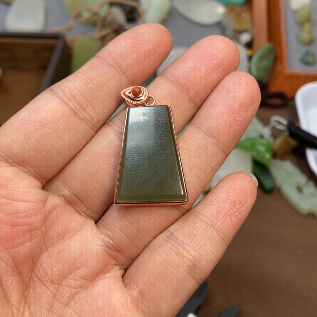 和田玉和田玉未镶嵌凉***古