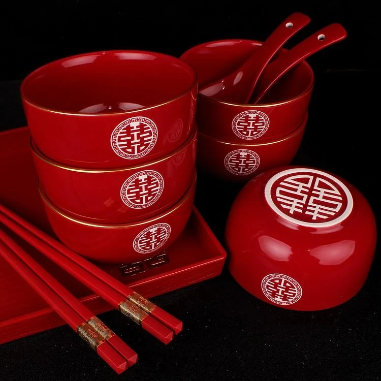 陶瓷喜碗筷勺结婚用中式喜碗回礼红色结婚对碗新娘陪嫁套碗新款