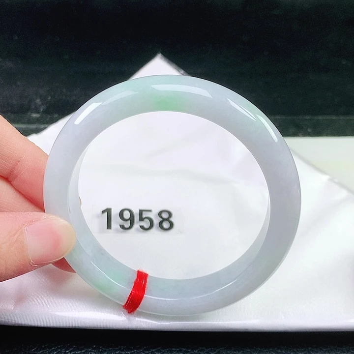 未镶嵌手镯翡翠1958