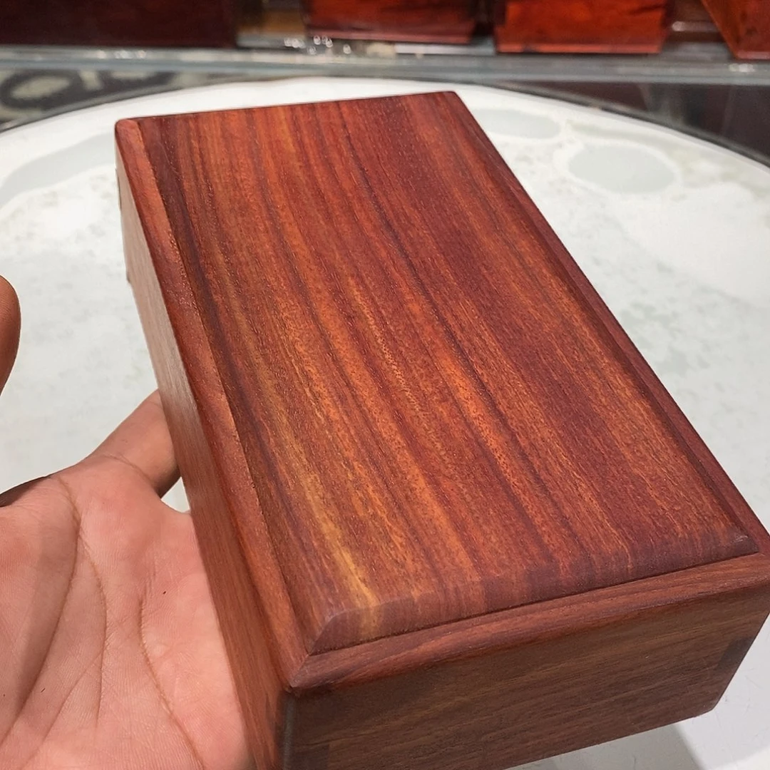 染料紫檀（血檀）独板机关盒18/10/5.5