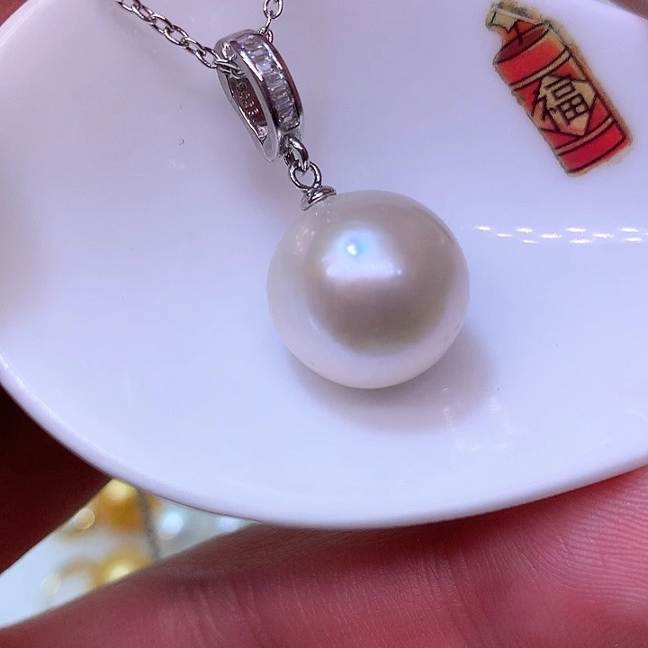 银S925镶嵌耳饰淡水珍珠