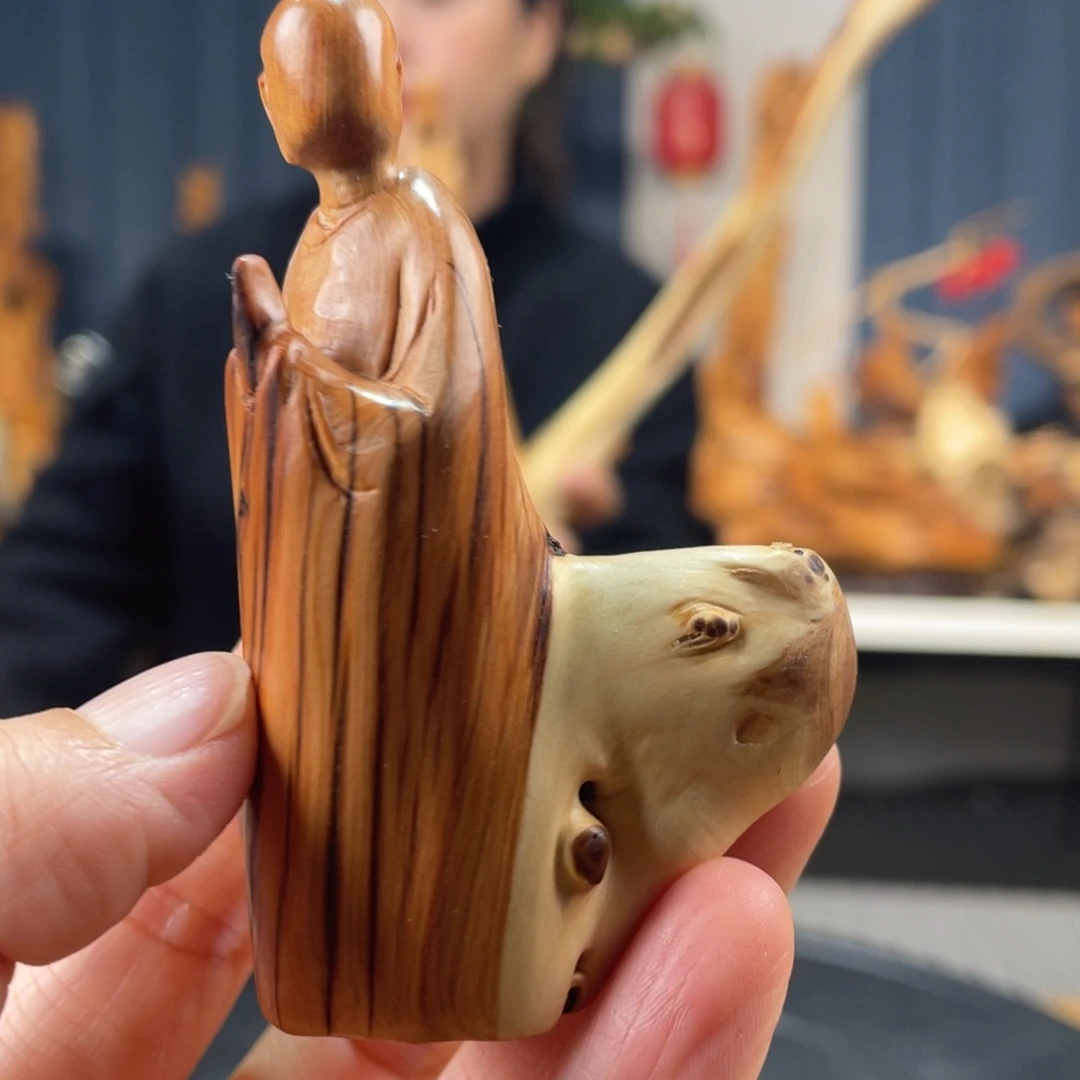 柏木（崖柏）手把件