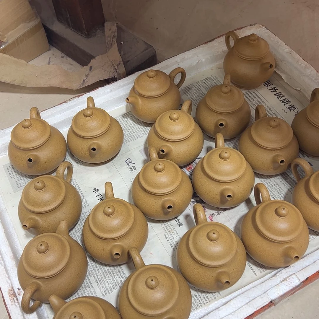 紫砂茶壶黄金段潘壶