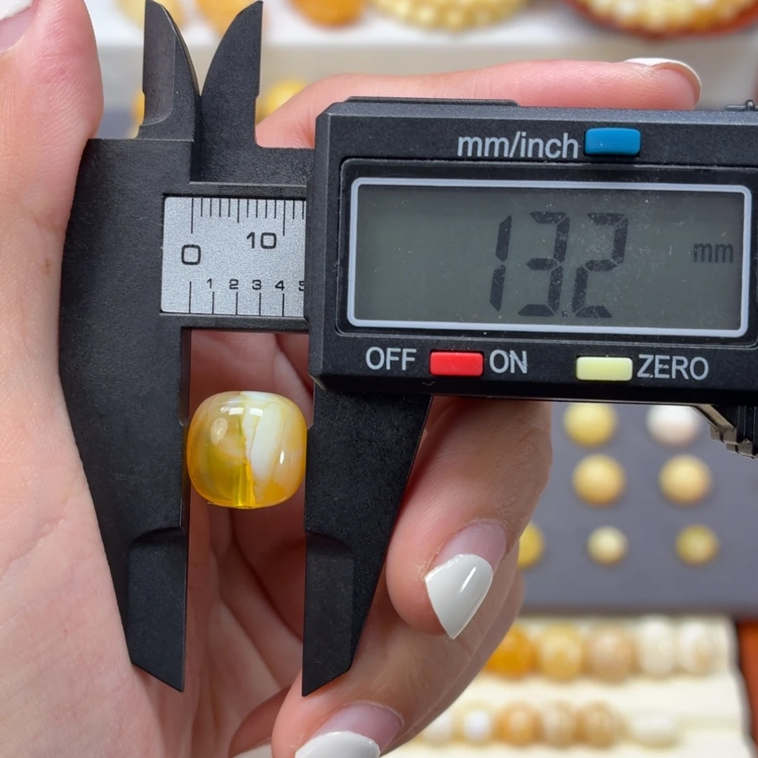 琥珀未镶嵌裸石焦皮13.2mm