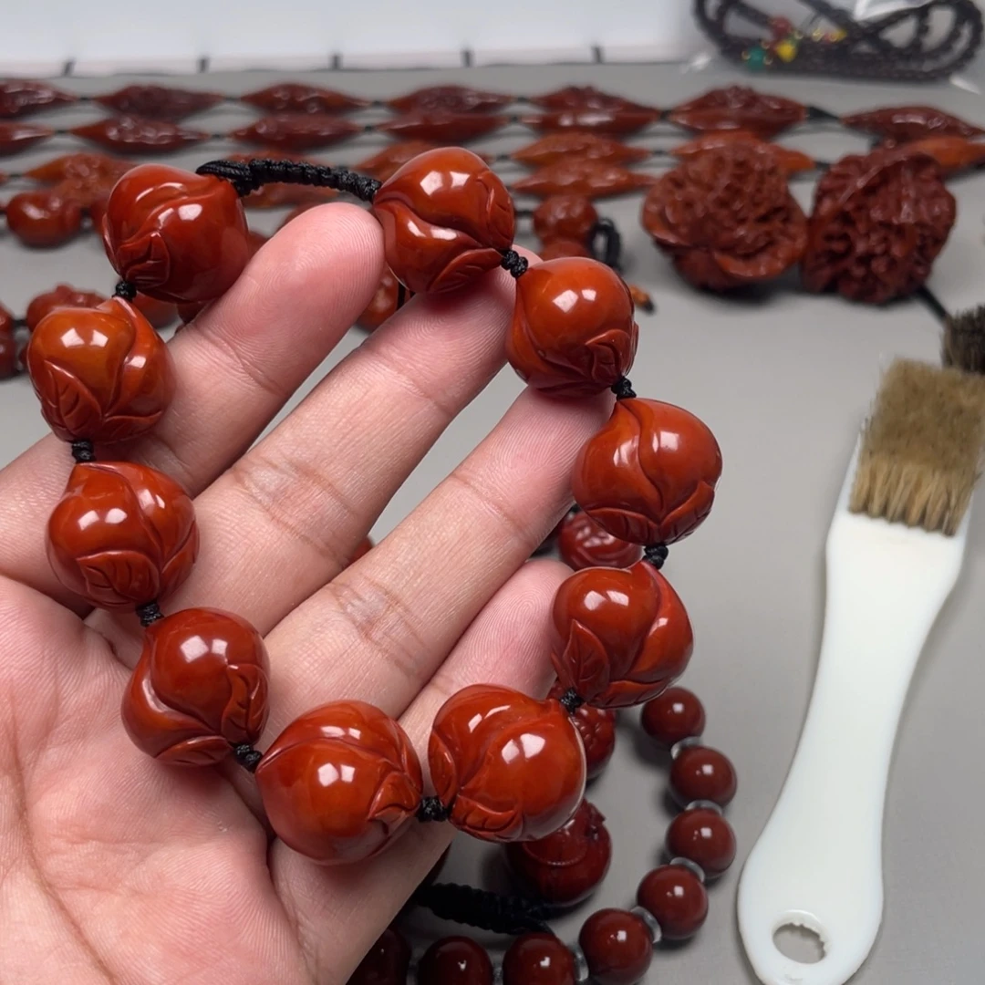 乔***红橄榄核手串/手链手串