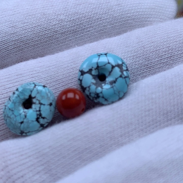 南红玛瑙未镶嵌珠宝奇石