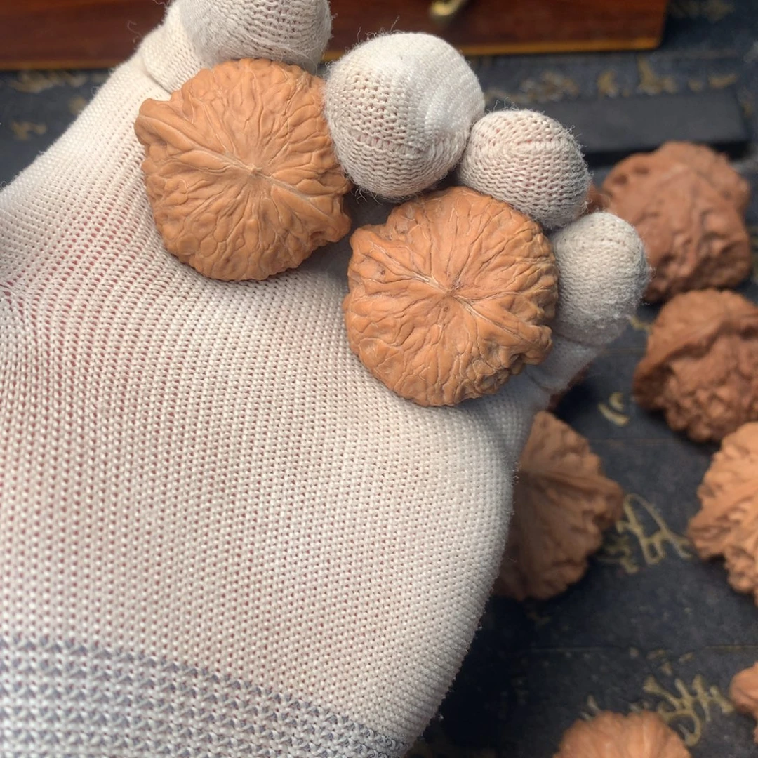 猴头核桃吊坠文玩核桃铁锤狮子头34+