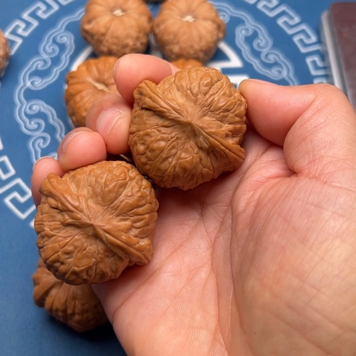 把件文玩核桃心****上