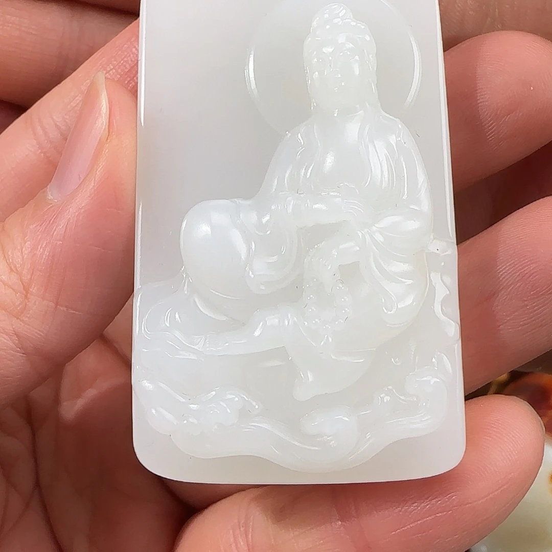 用***3和田玉未镶嵌颈饰