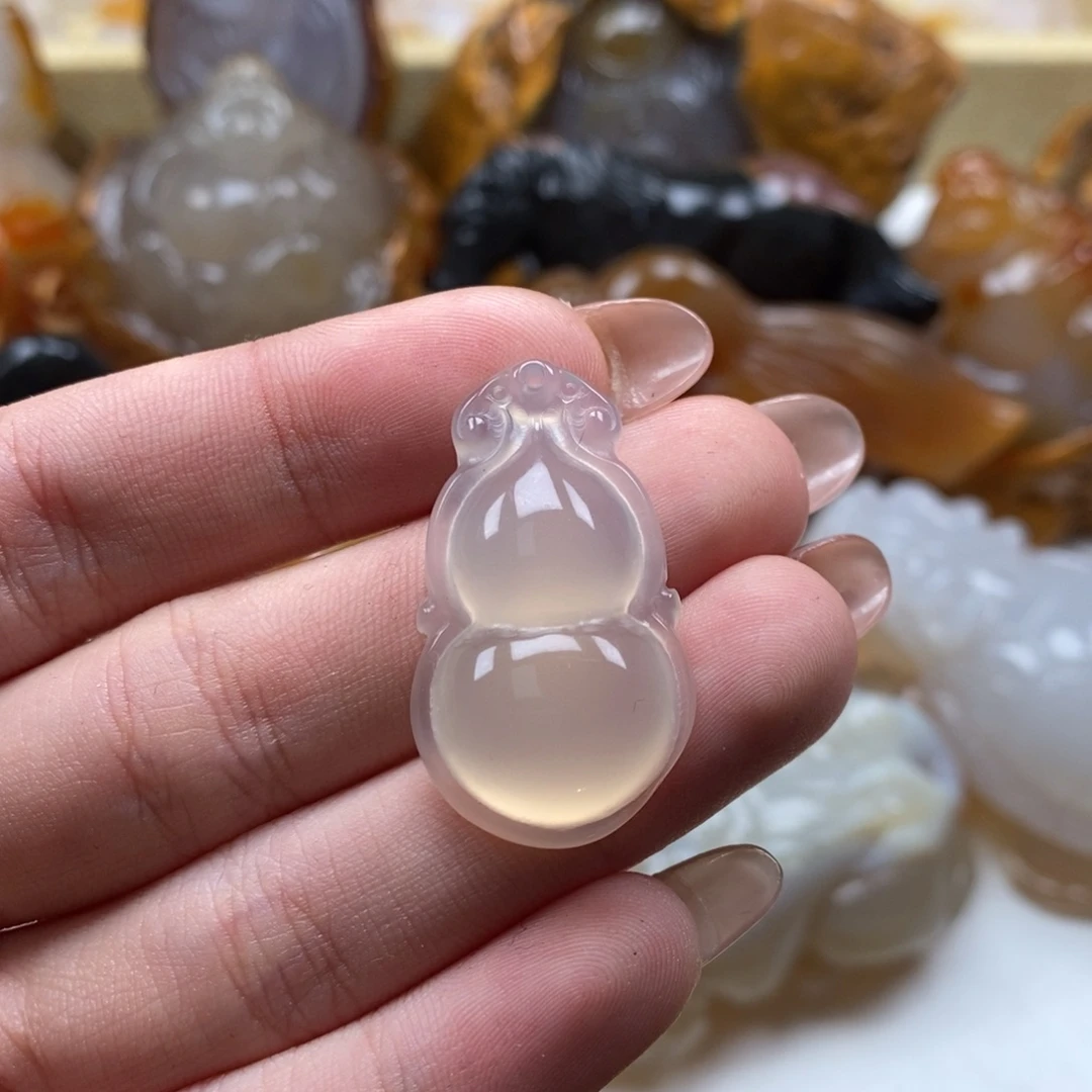玛瑙/玉髓未镶嵌颈饰