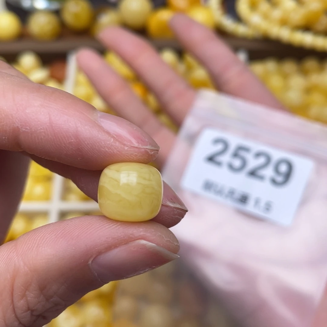 蜜蜡珠宝奇石未镶嵌12