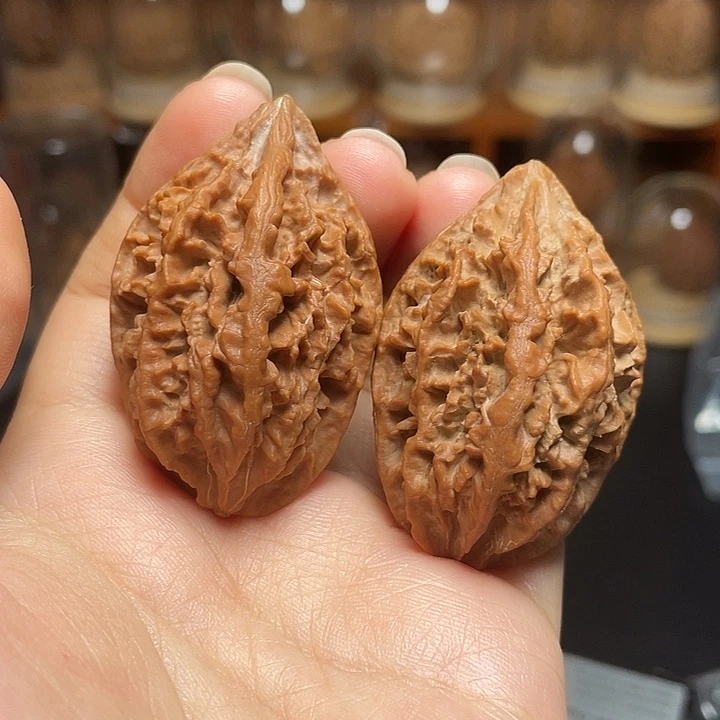 文玩核桃把件绝版蚂蚁上树