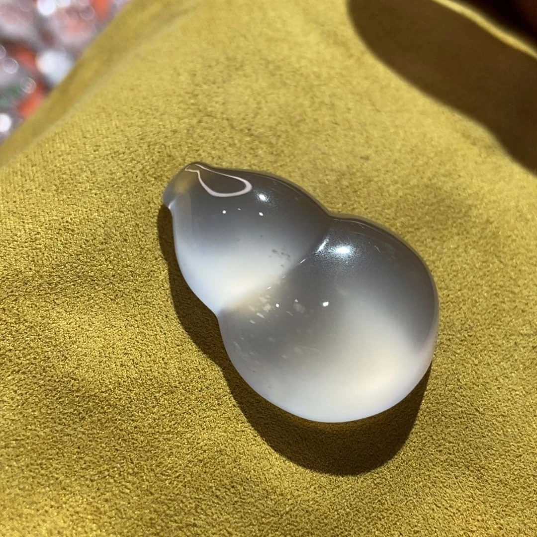 g***g石英质玉未镶嵌颈饰