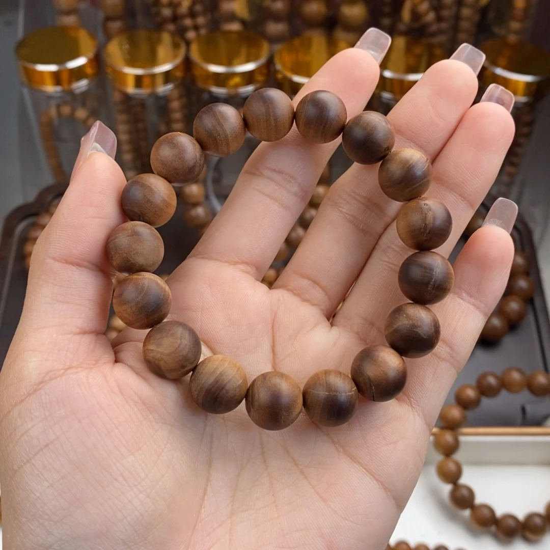 檀香木其他静*老山檀香1.2圆珠微瑕