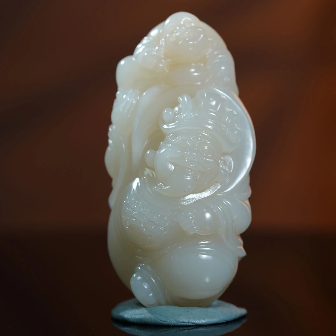 和田玉野牛沟藕粉财神手把件164.15g L251108042 B