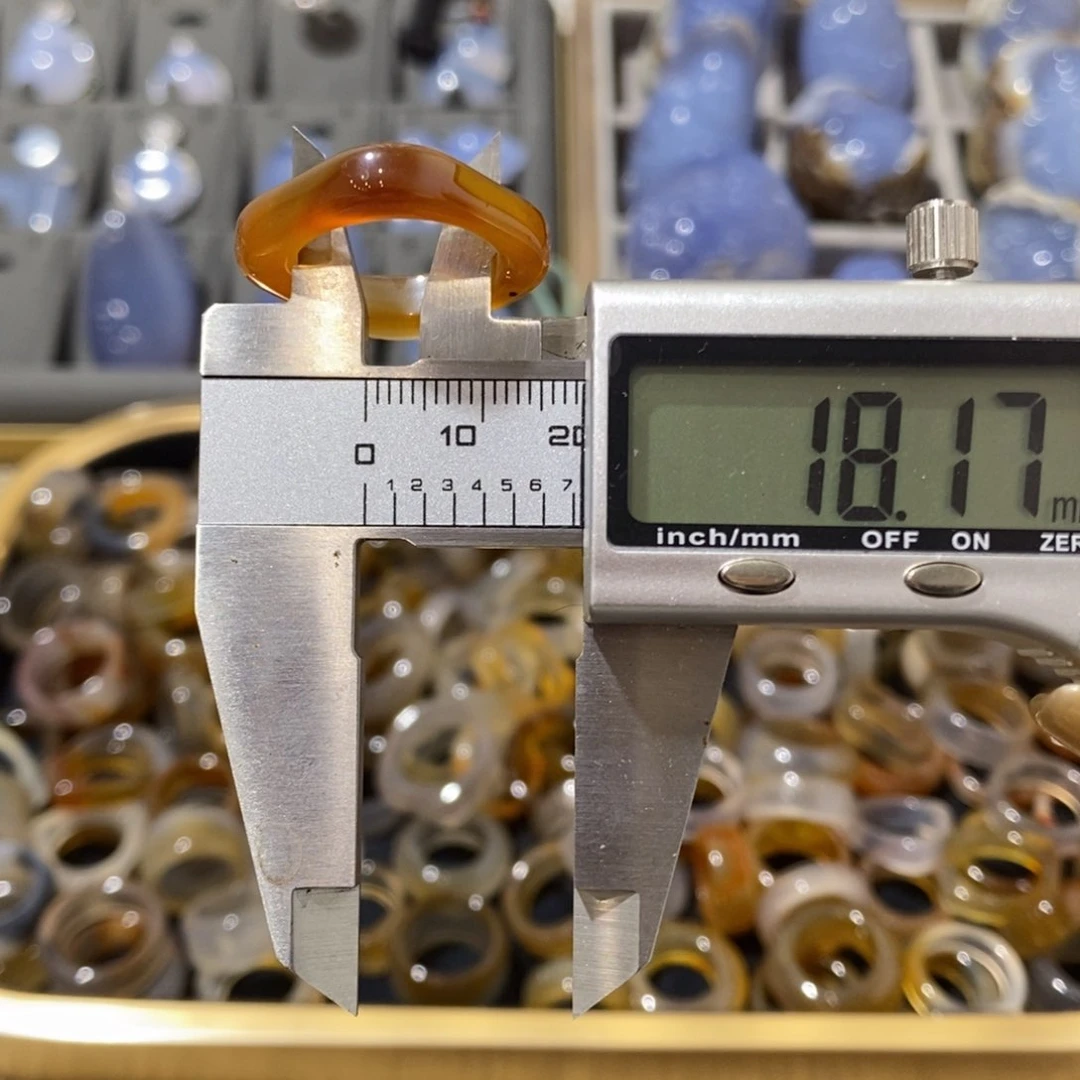 未镶嵌玛瑙/玉髓珠宝奇石