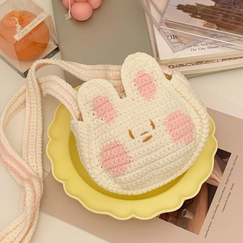 【2.9万人收藏】解闷手工编织材料包兔年背包毛线钩针小兔子单肩斜