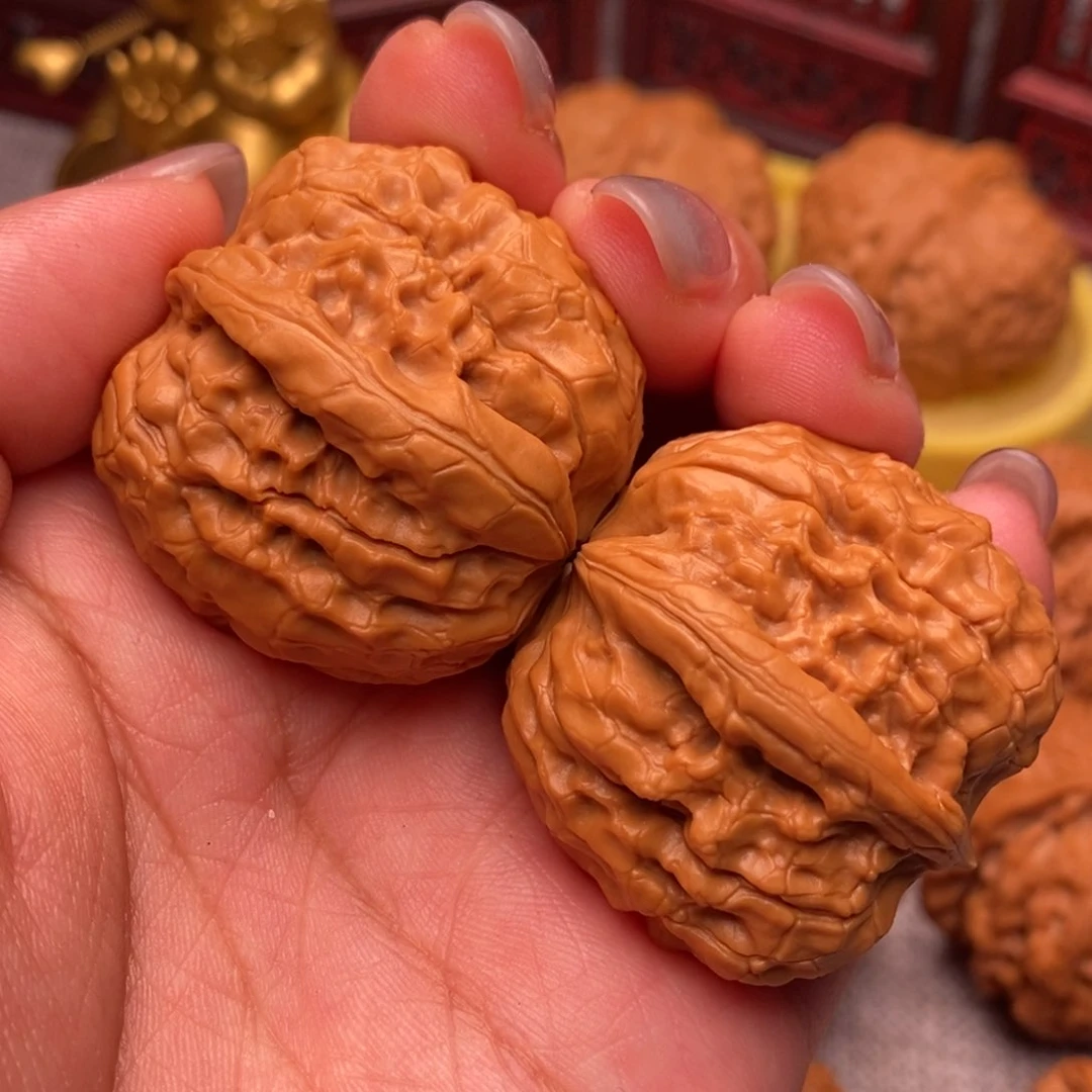 c***c文玩核桃把件甲骨文35全品