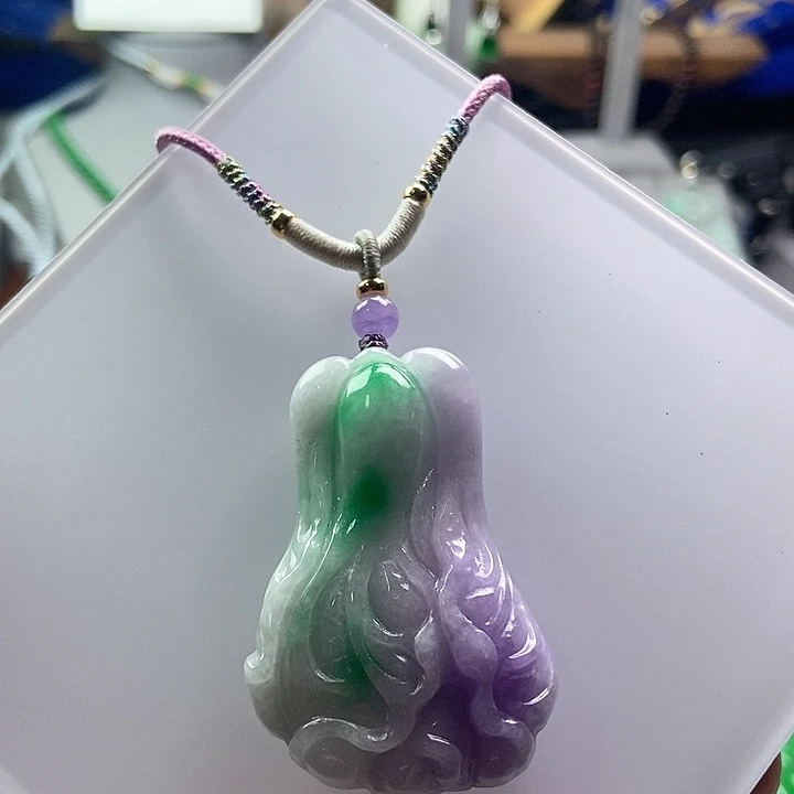 吊坠(赠链)未镶嵌翡翠