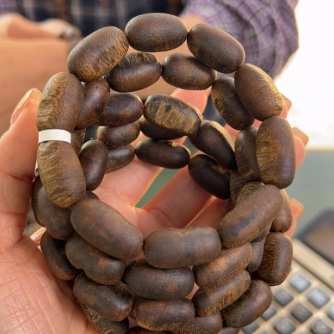 沉香手串白棋11克卡1.1多样性发1串