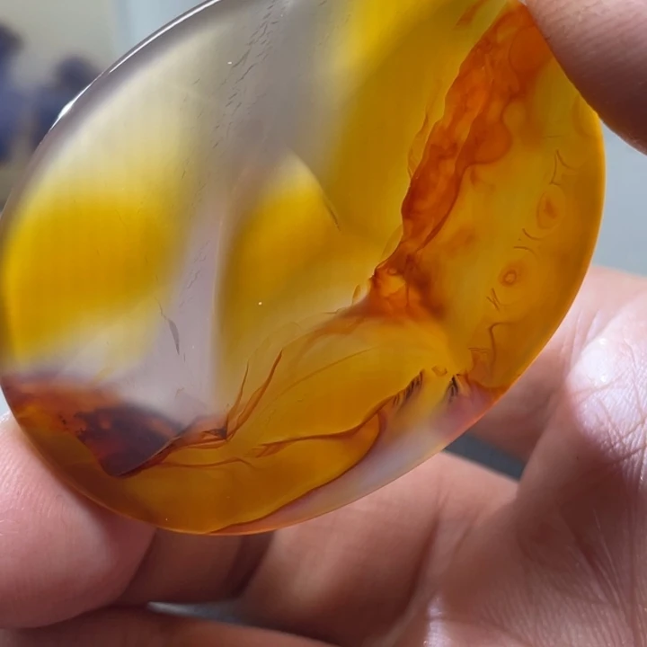 玛瑙/玉髓颈饰未镶嵌路*