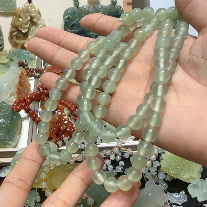 蛇纹石玉未镶嵌吊坠