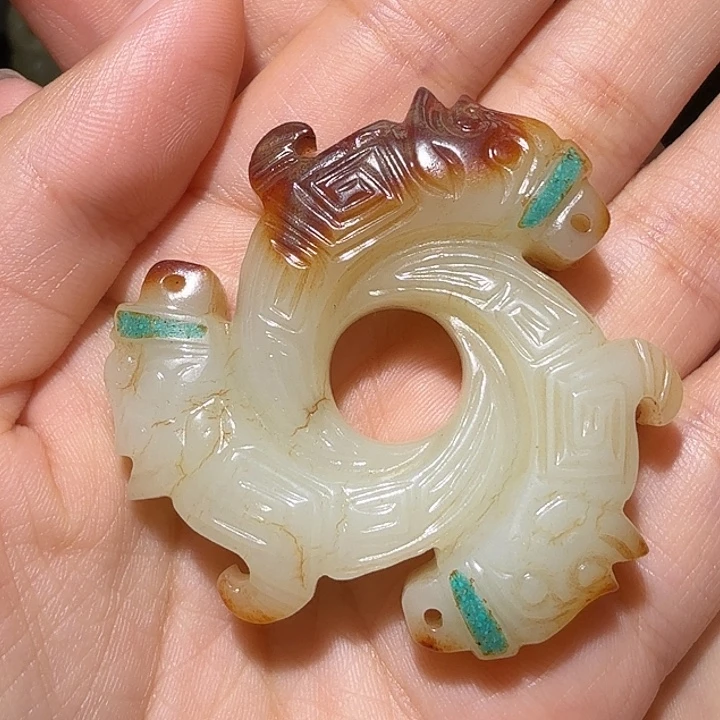 用***2和田玉（糖玉）未镶嵌挂件