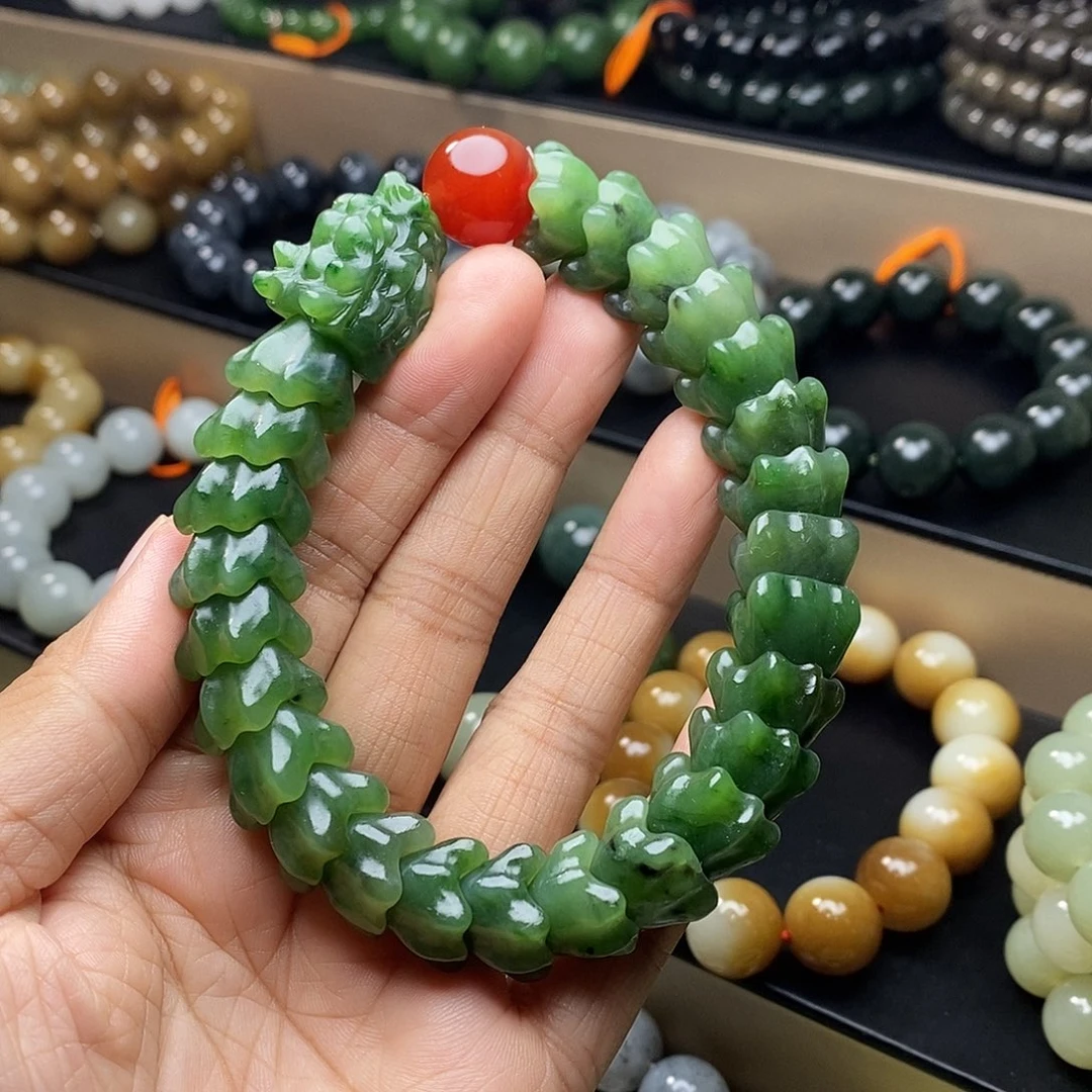 未镶嵌手链和田玉卡16