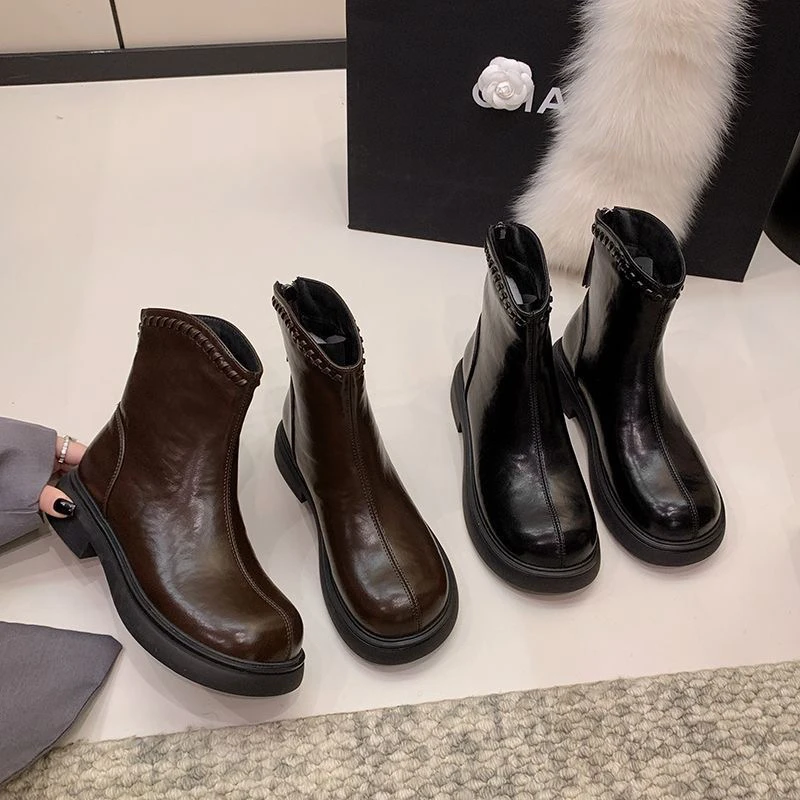 常规款圆头保暖耐磨女秋冬马丁靴网红韩版时尚平底