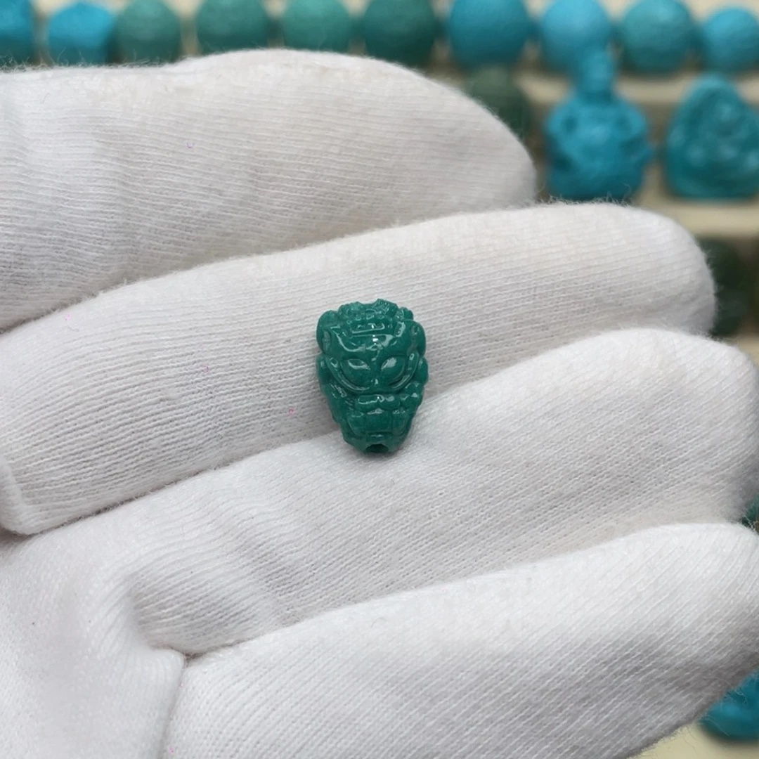 绿松石未镶嵌颈饰卡9.8-13.7-5.7