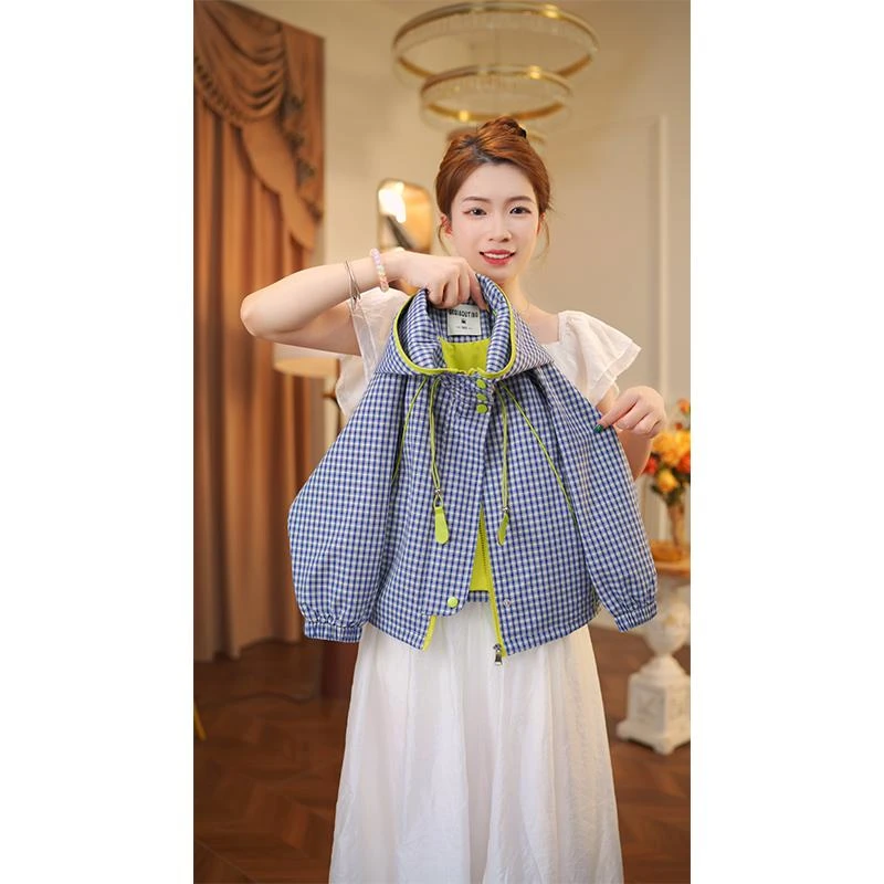 女童格子外套2025新款春秋款中大童冲锋衣连帽夹克风衣开衫防风衣