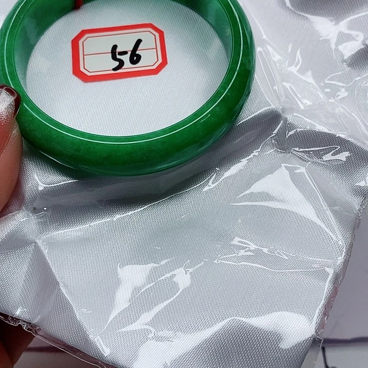 翡翠手镯（圆镯）未镶嵌幻*