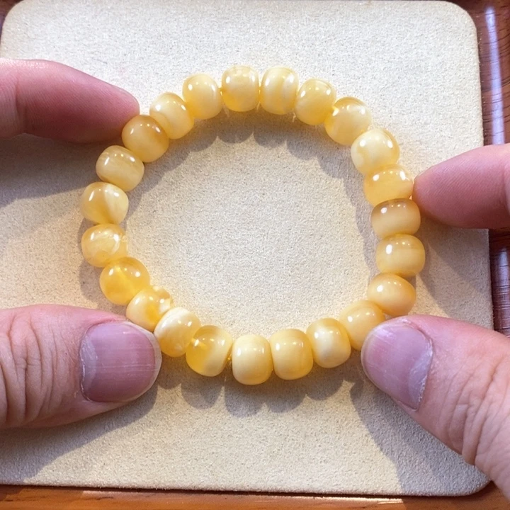 未镶嵌琥珀珠宝奇石