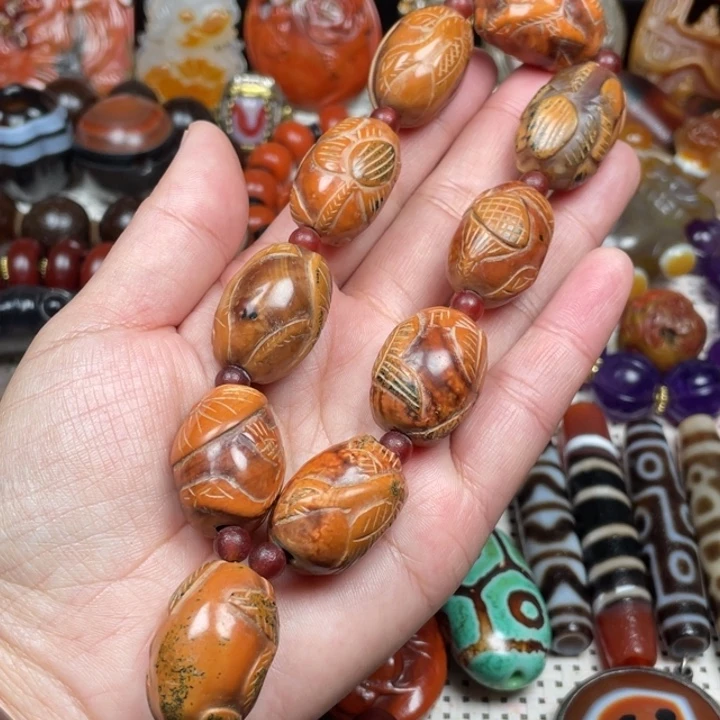 玛瑙/玉髓未镶嵌颈饰