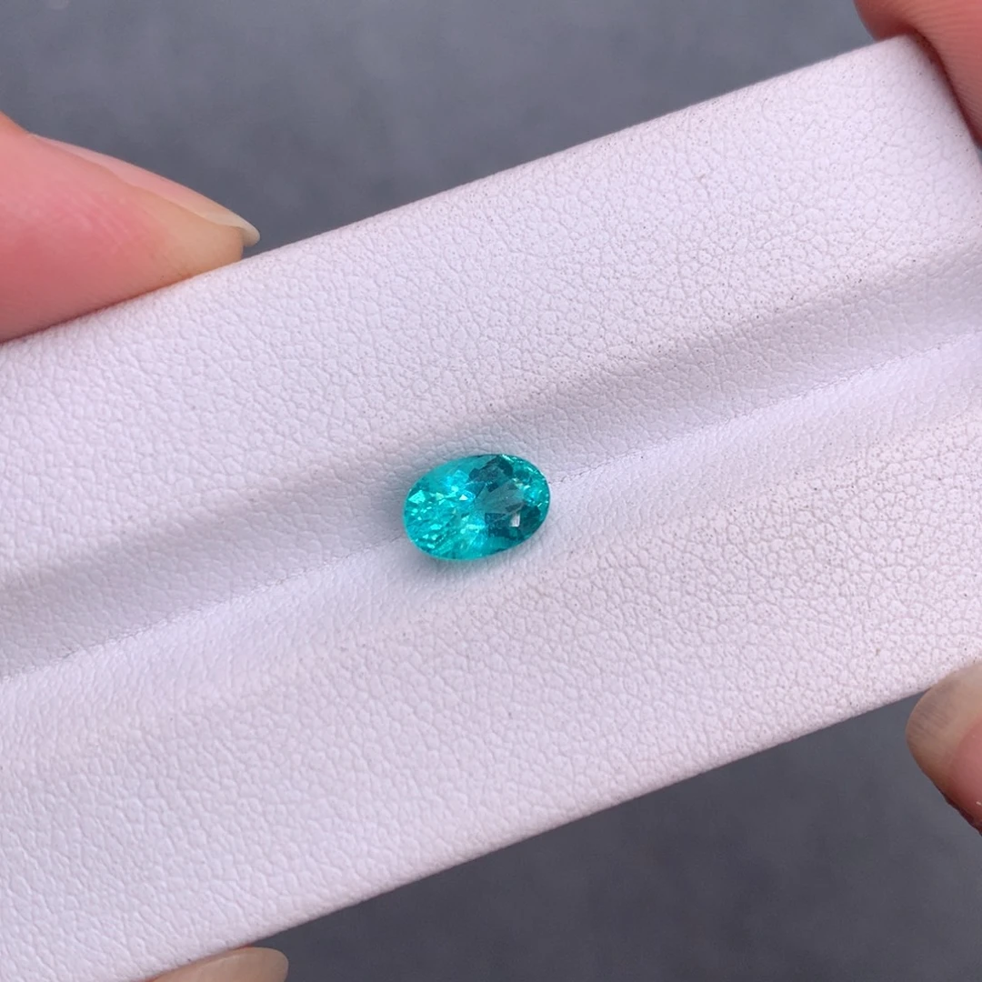 磷灰石未镶嵌裸石1.3克拉