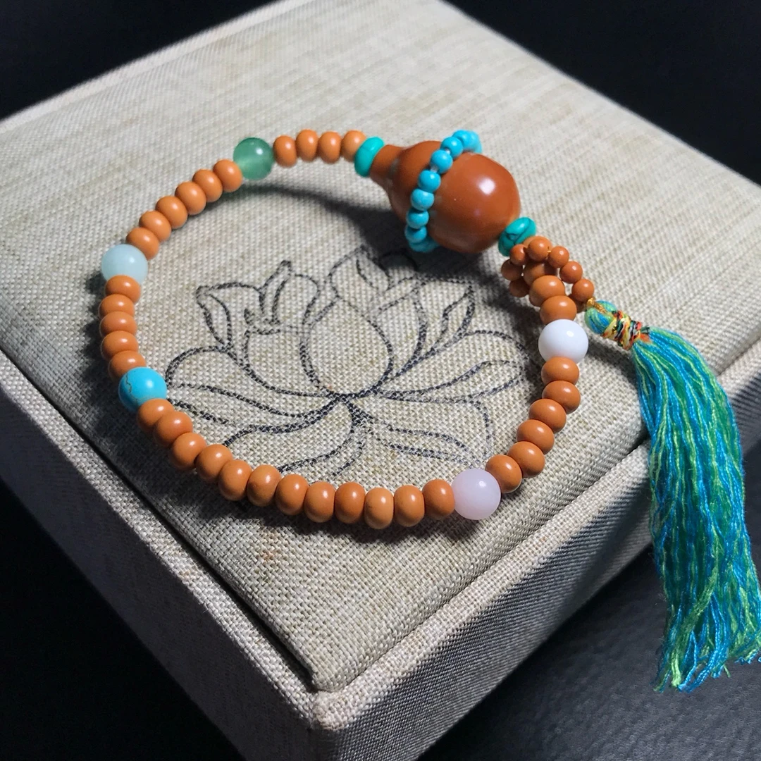 橄榄核雕5mm苹果圆珠搭配福禄葫芦手串尺寸1.3*2.2cm女款精美手链