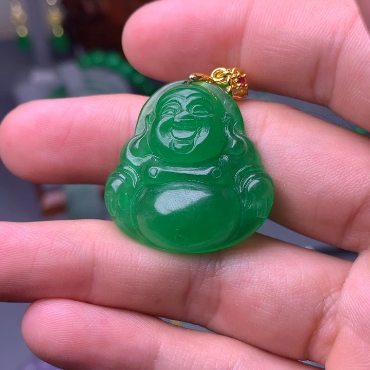 翡翠未镶嵌颈饰吊坠