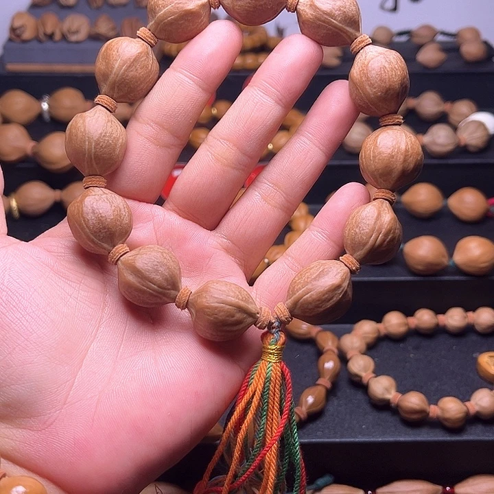 手串橄榄核鸡血红 福利 18.22