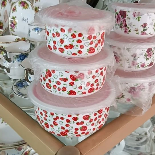 新疆西藏包邮草莓骨质瓷三件套保鲜碗