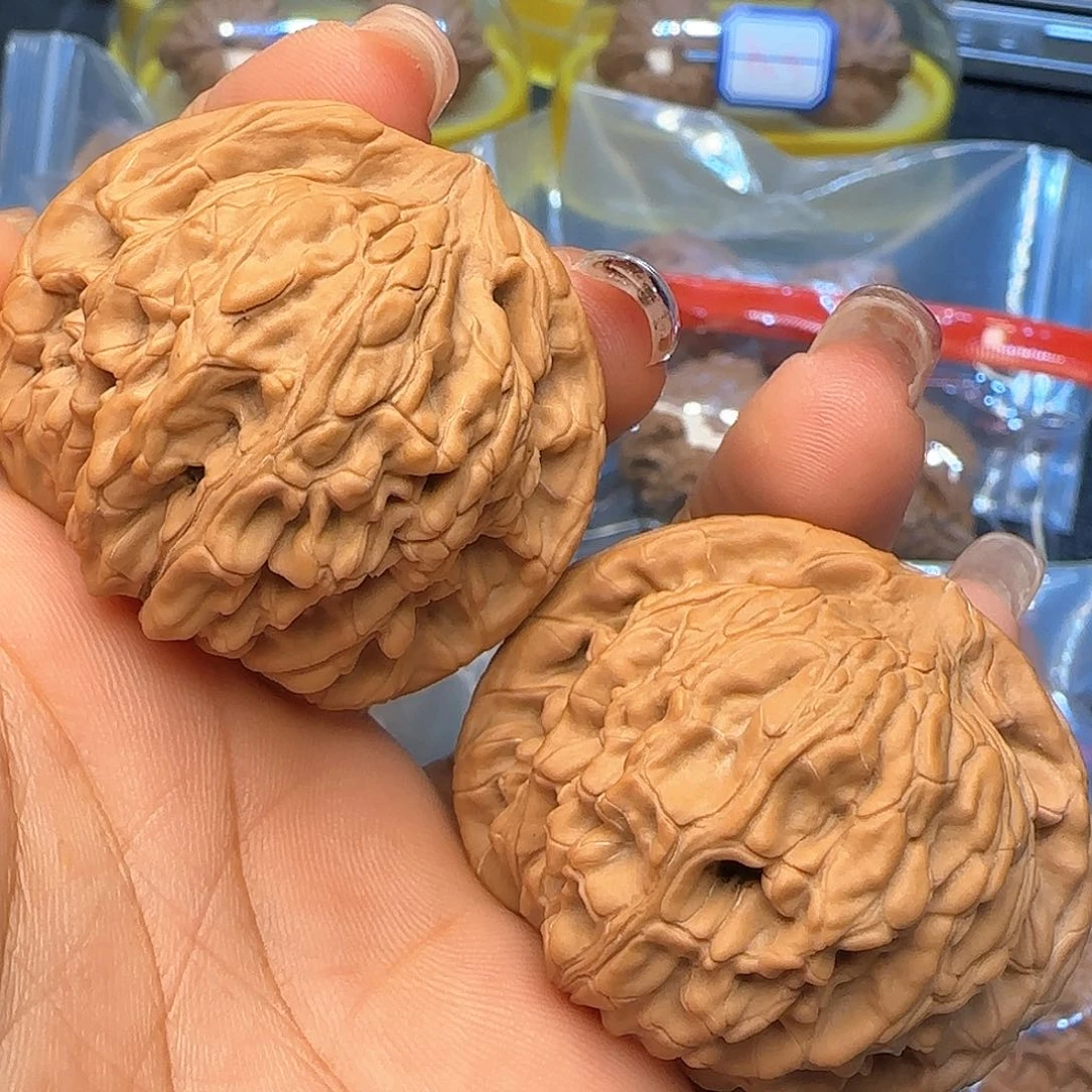 文玩核桃吊坠✨****✨44全品望月