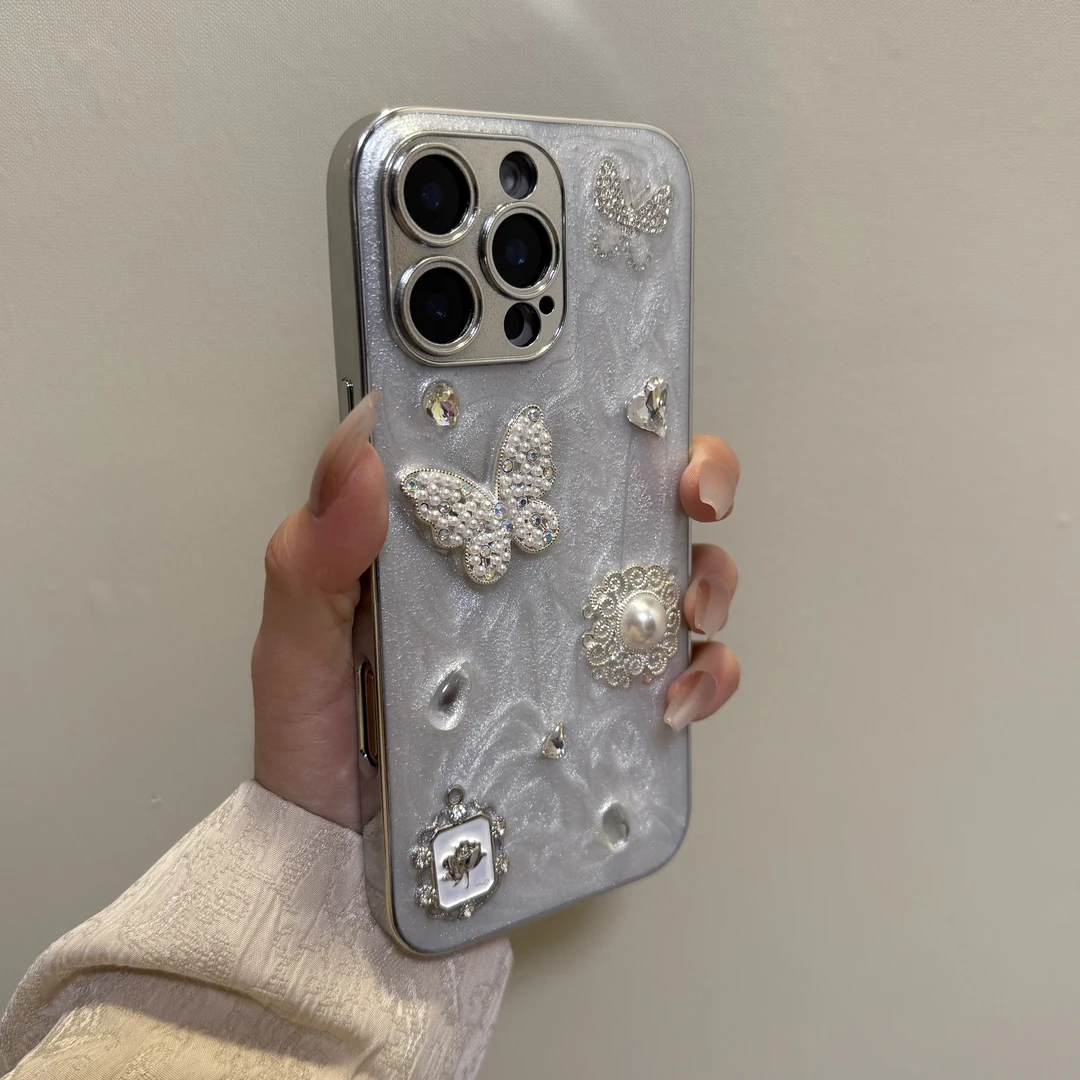 高级感水钻蝴蝶珍珠适用16promax手机壳苹果15pro新款滴胶14/13硬