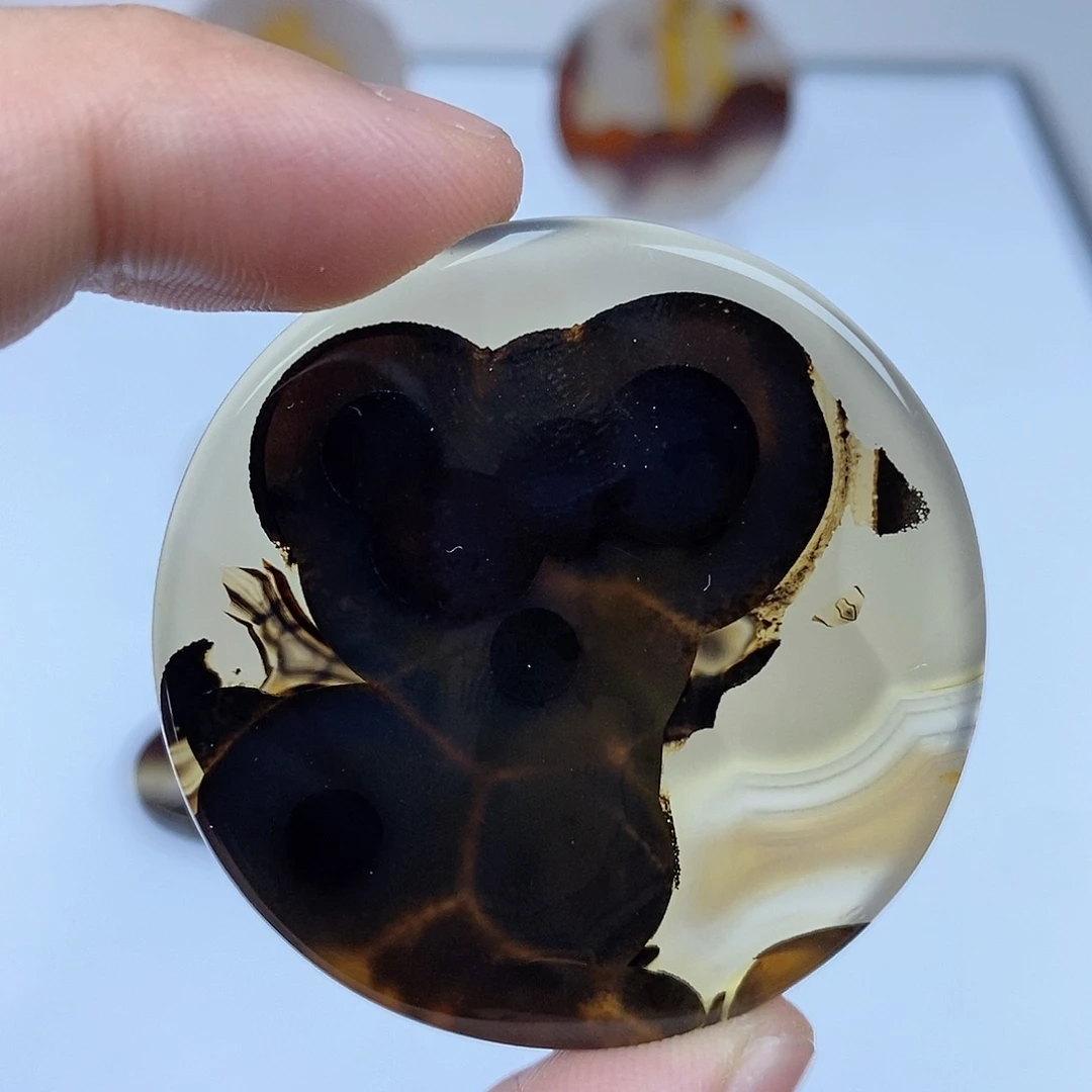 玛瑙/玉髓未镶嵌珠宝半成品